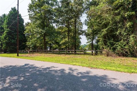 8653 Howard Dr, Terrell, NC 28682 photo 29