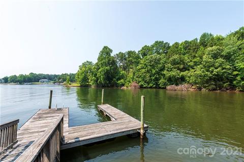 8653 Howard Dr, Terrell, NC 28682 photo 21