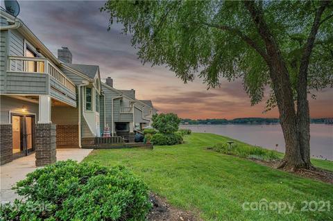18541 Vineyard Point Ln, Cornelius, NC 28031 photo 47