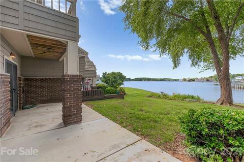 18541 Vineyard Point Ln, Cornelius, NC 28031 photo 38