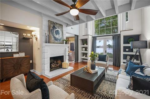 18541 Vineyard Point Ln, Cornelius, NC 28031 photo 10