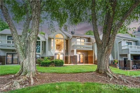 18541 Vineyard Point Ln, Cornelius, NC 28031 photo 3
