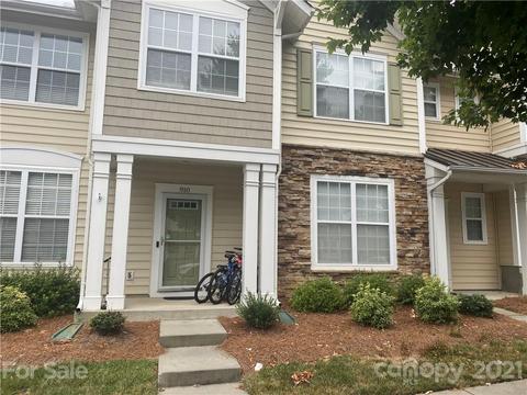 910 Copperstone Ln, Fort Mill, SC 29708 photo 1