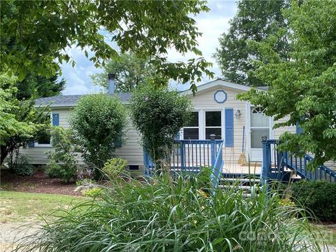 149 Denise Dr, Flat Rock, NC 28731 photo 1