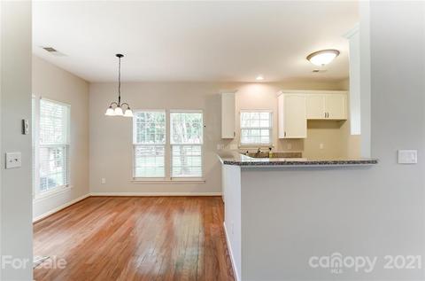 632 Eaton Ct, Fort Mill, SC 29708 photo 8