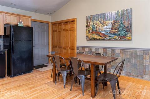 58 Dry Spring Rd, Candler, NC 28715 photo 17