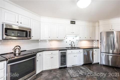 3736 Pinecrest Dr NE, Hickory, NC 28601 photo 29