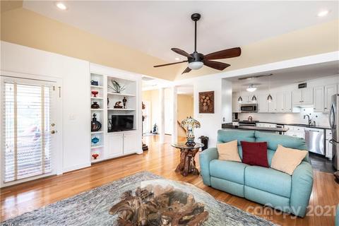 3736 Pinecrest Dr NE, Hickory, NC 28601 photo 24