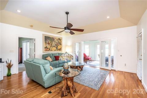 3736 Pinecrest Dr NE, Hickory, NC 28601 photo 22