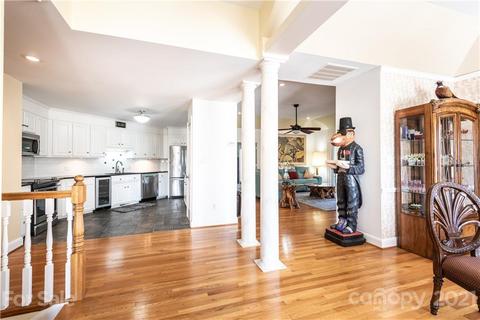 3736 Pinecrest Dr NE, Hickory, NC 28601 photo 18