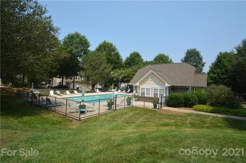 8659 Edinburgh Square Dr, Cornelius, NC 28031 photo 16