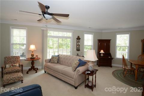 8659 Edinburgh Square Dr, Cornelius, NC 28031 photo 3