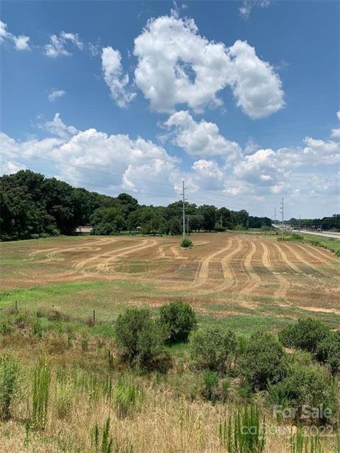 2914 Heath Davis Rd, Monroe, NC 28110 photo 2