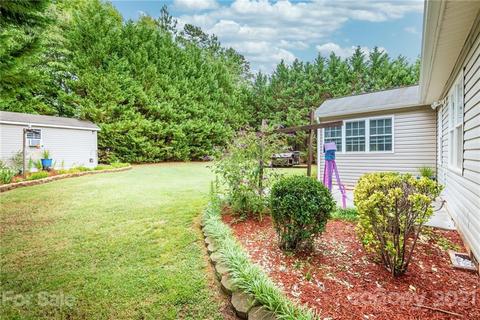 5106 Silver Tree Trl, Conover, NC 28613 photo 4