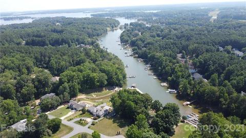 8585 Blue Heron Ave, Terrell, NC 28682 photo 15