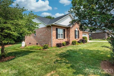 4995 Stone Dr, Conover, NC 28613 photo 3