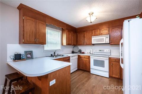 4995 Stone Dr, Conover, NC 28613 photo 14