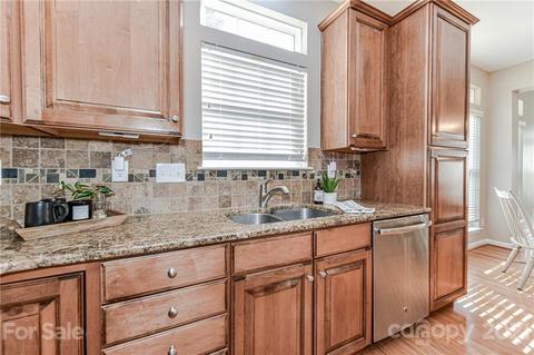 20276 Amy Lee Dr, Cornelius, NC 28031 photo 8