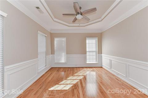 20276 Amy Lee Dr, Cornelius, NC 28031 photo 5
