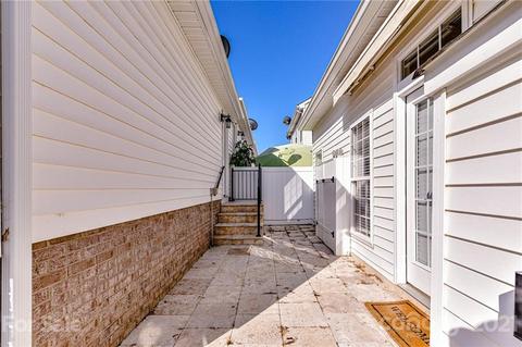 20276 Amy Lee Dr, Cornelius, NC 28031 photo 25