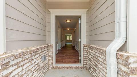 1614 Sweetmoss Loop, Denver, NC 28037 photo 2