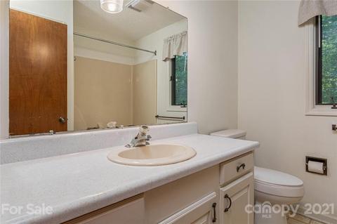 159 Case St, Columbus, NC 28722 photo 18