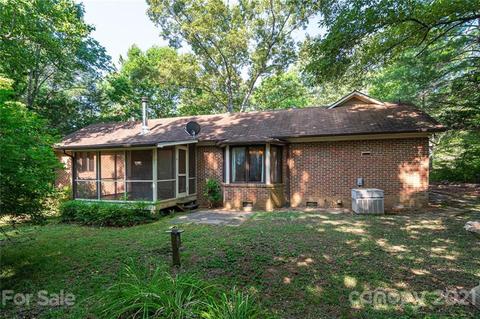 159 Case St, Columbus, NC 28722 photo 21