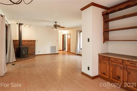 159 Case St, Columbus, NC 28722 photo 13