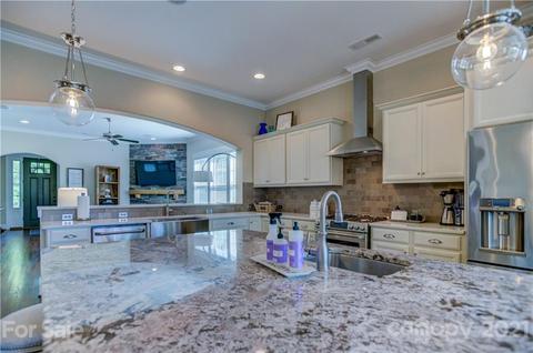12618 Robert Walker Dr, Davidson, NC 28036 photo 15
