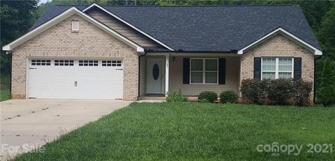 63 Wayne Ct SE, Concord, NC 28025 photo 1