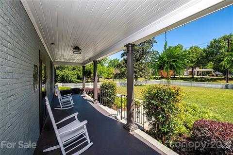 1008 E Franklin St, Monroe, NC 28112 photo 5