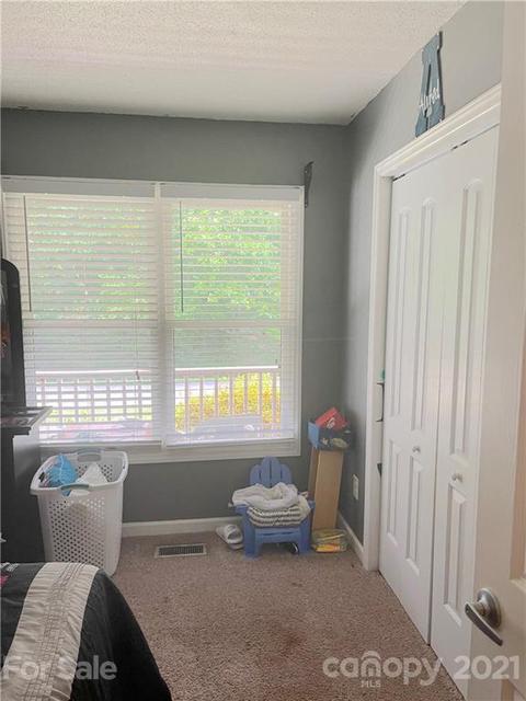 4031 Plum St, Conover, NC 28613 photo 9