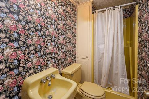 124 Starcrest Dr, Stanley, NC 28164 photo 12