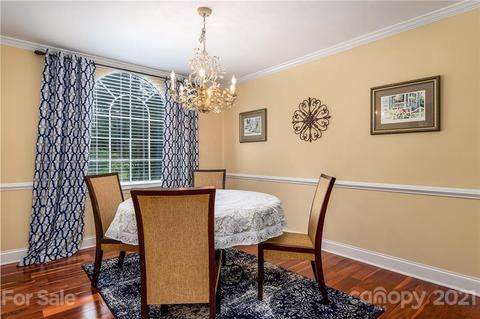 5575 Ashley Ct, Hickory, NC 28601 photo 8