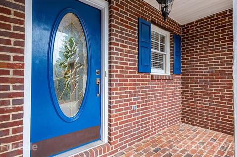 5575 Ashley Ct, Hickory, NC 28601 photo 6