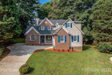 5575 Ashley Ct, Hickory, NC 28601 photo 1