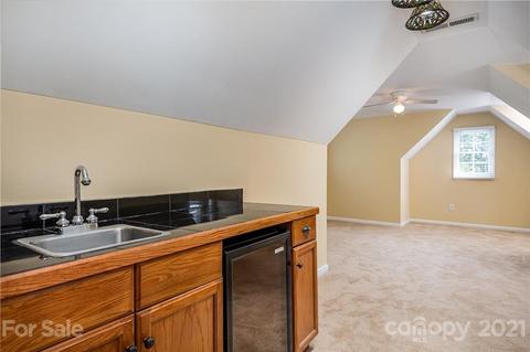 5575 Ashley Ct, Hickory, NC 28601 photo 25