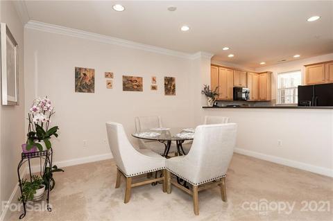 8661 Edinburgh Square Dr, Cornelius, NC 28031 photo 7