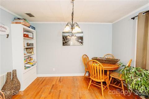 96 Bennison Ln, Flat Rock, NC 28731 photo 4