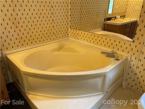 409 Forest Winds Dr, Salisbury, NC 28144 photo 11