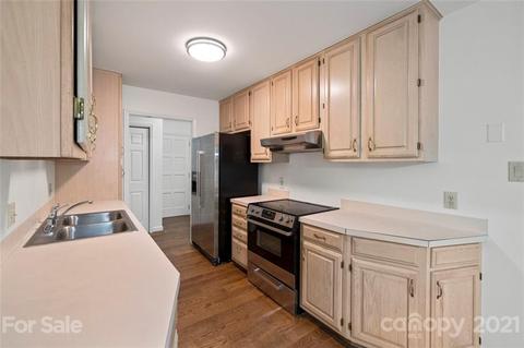 310 Jib Ct, Davidson, NC 28036 photo 8