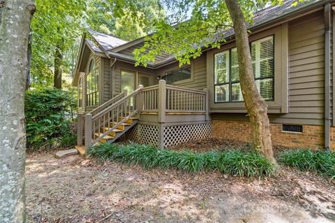 310 Jib Ct, Davidson, NC 28036 photo 3