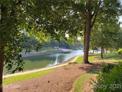 20101 Henderson Rd #A, Cornelius, NC 28031 photo 2