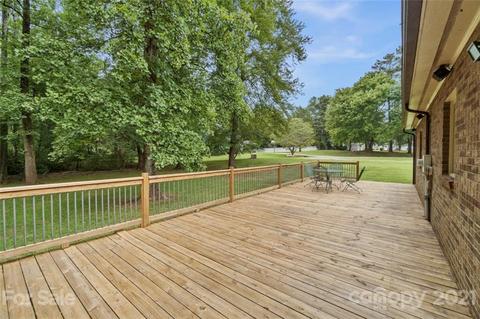 1667 Rolling Ln, Hickory, NC 28602 photo 30