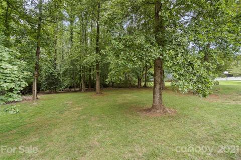 1667 Rolling Ln, Hickory, NC 28602 photo 34