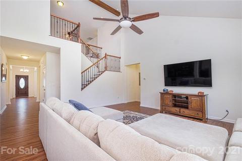 5401 Hackberry Ln, Concord, NC 28027 photo 4