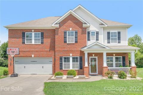 5401 Hackberry Ln, Concord, NC 28027 photo 1