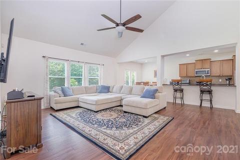 5401 Hackberry Ln, Concord, NC 28027 photo 9