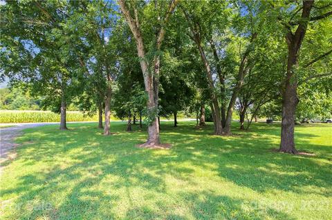 12154 Pine Bluff Rd, Midland, NC 28107 photo 3