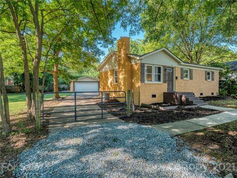 312 E Morrow Ave, Monroe, NC 28112 photo 1